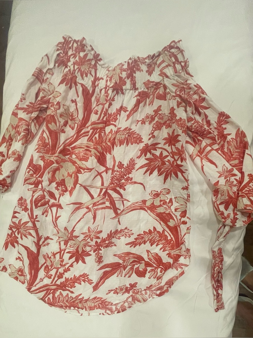 Disney Off-Shoulder Floral Blouse in Coral and White